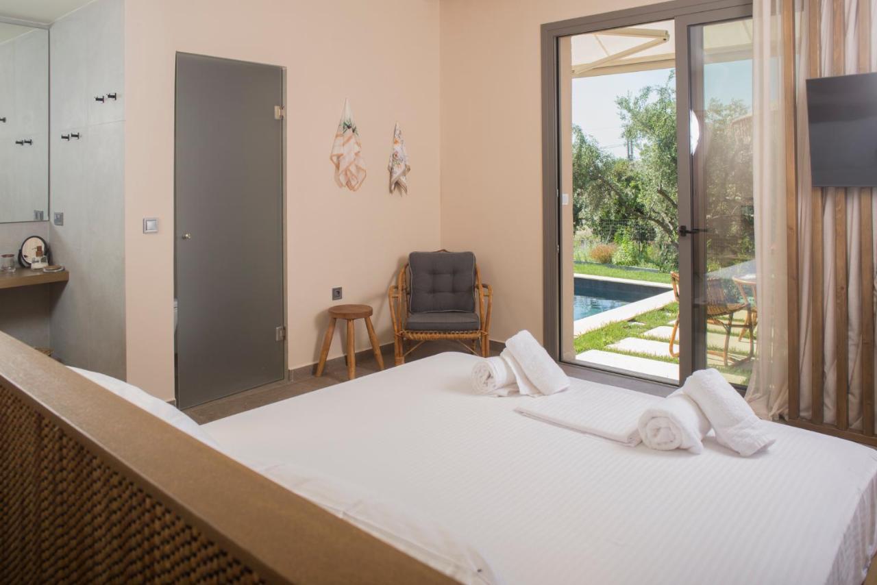 Villa Elaia Grove à Kalamata Extérieur photo